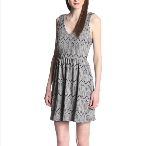 LUCKY BRAND Sleeveless V-Neck Fit-And-Flare Mini Dress Women's Small - Picture 1 of 12